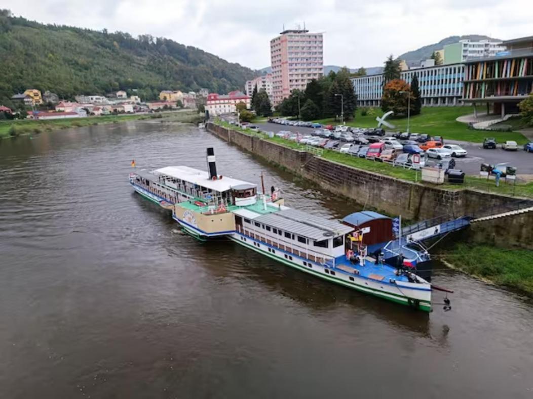 Appartement U Bocmana S Vyhledem Na Zamek A Labe à Decin Extérieur photo
