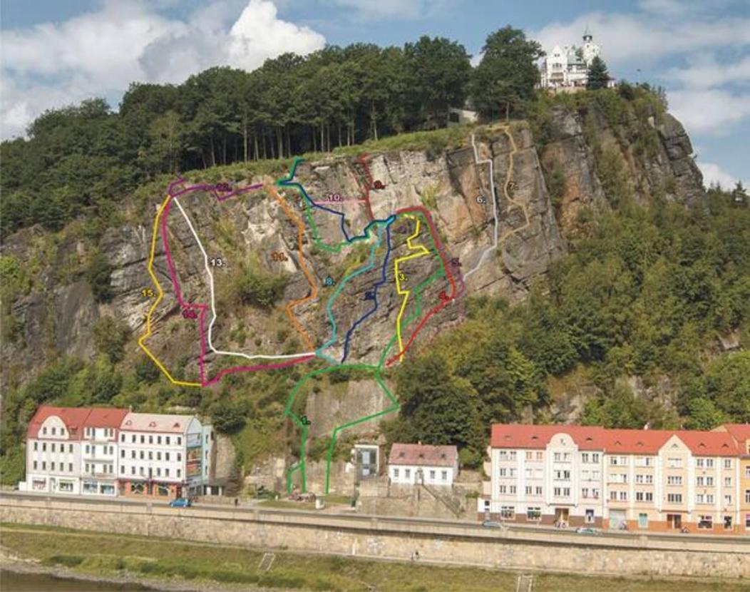Appartement U Bocmana S Vyhledem Na Zamek A Labe à Decin Extérieur photo